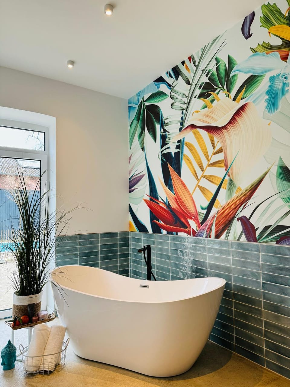 Bedroom, Bath