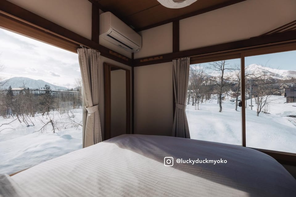 Lucky Duck Cabin Myoko Cabin in Nagano Prefecture