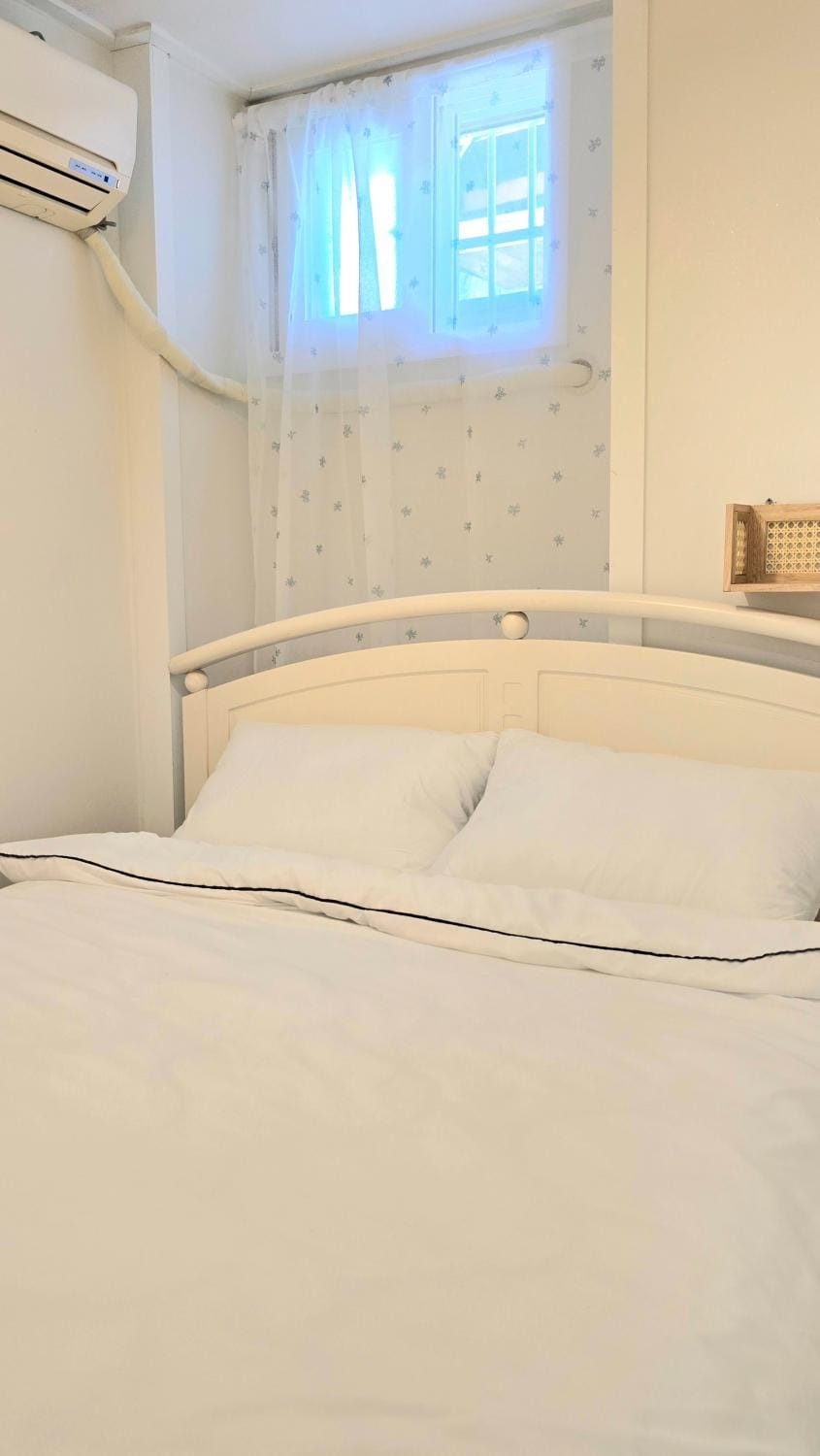 Gyeongbok Gogung Stay - Two Bedrooms Apartment in Seoul