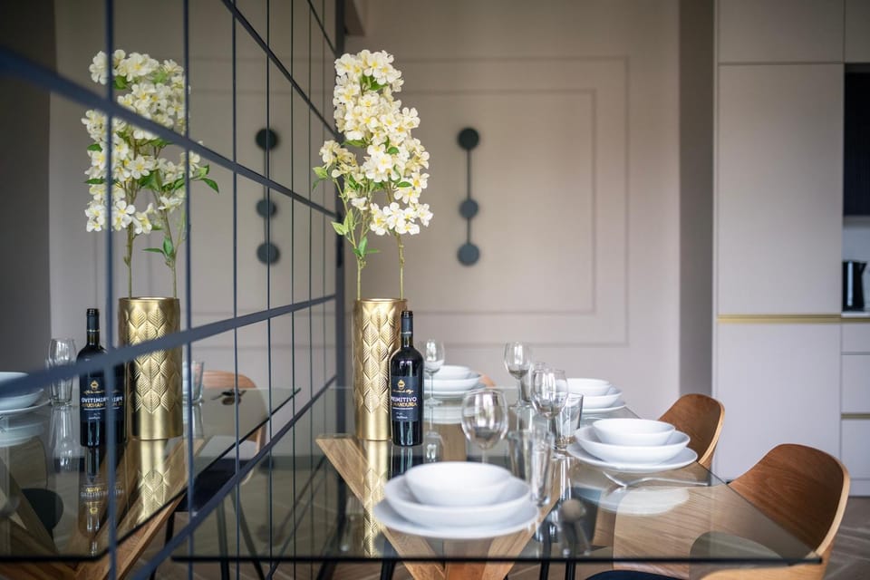 EASY RENT Apartments - CityCenter Place, Centrum 24h Check-in Apartment in Poland