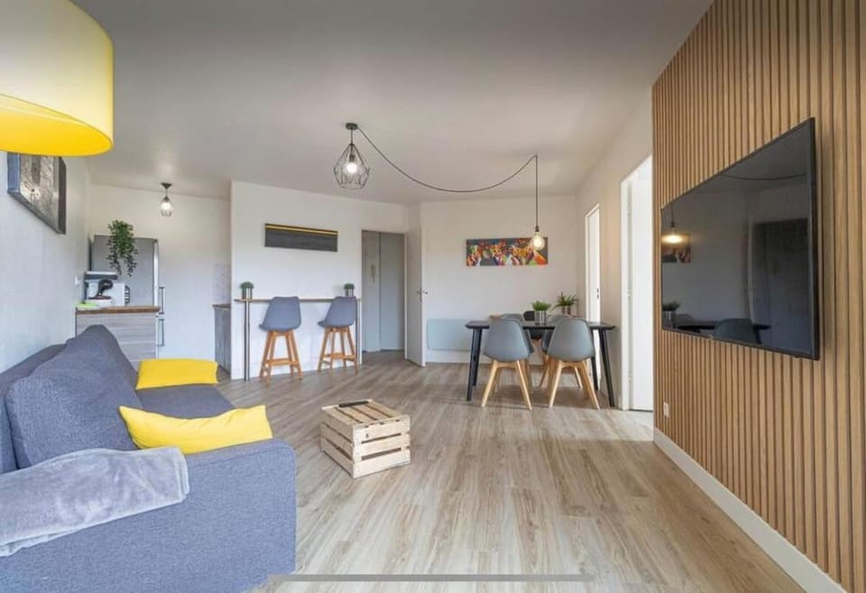 *T3*Toulouse Purpan+Parking+Piscine Apartment in Toulouse