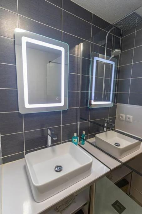 *T3*Toulouse Purpan+Parking+Piscine Apartment in Toulouse