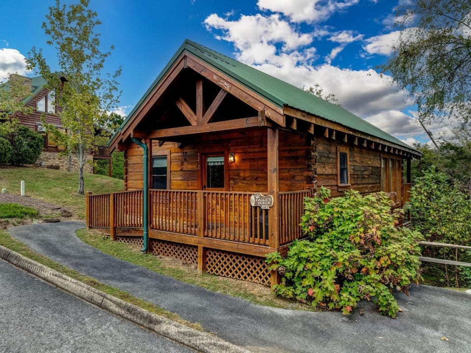 ERN812 - Eagles Perch cabin Cabin in Pigeon Forge