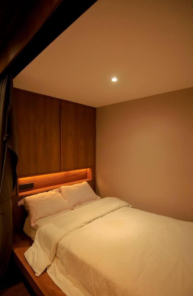 HABI Surawong-Silom Apartment in Bangkok