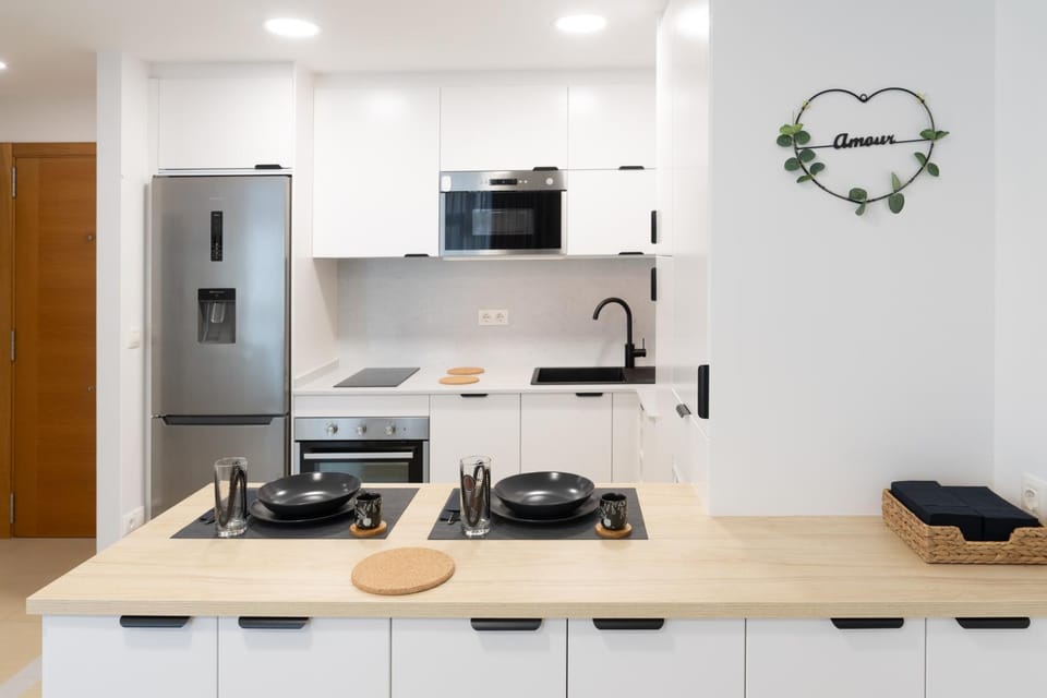 Kitchen or kitchenette, minibar, pet friendly, stove