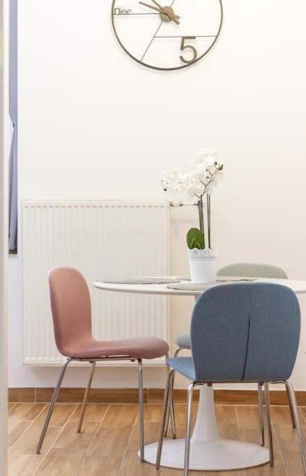 Kazinczy Gem Studio 7th district Haven by NW Apartment in Budapest
