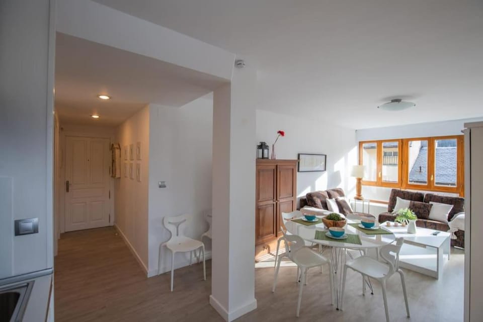 Rural apartment in the mountains Apartment in Panticosa