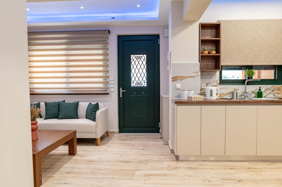 Kitchen or kitchenette, Living room, Seating area