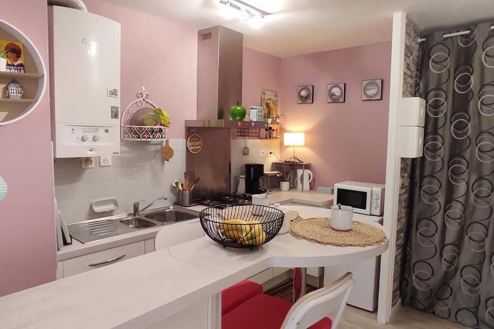 Ty Loca Loca Proche mer et centre-ville Parking privatif Apartment in Concarneau