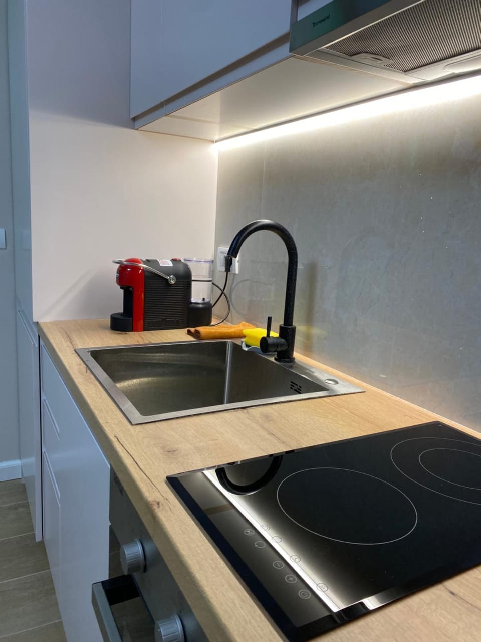 Kitchen or kitchenette