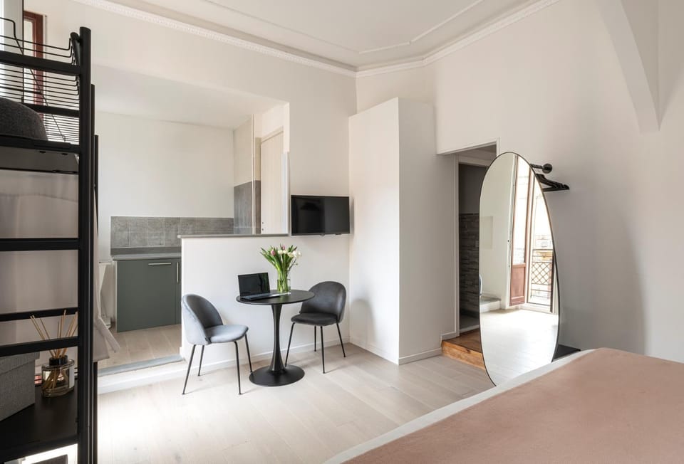 Easylife - Suite in Porta Venezia Hotel in Milan