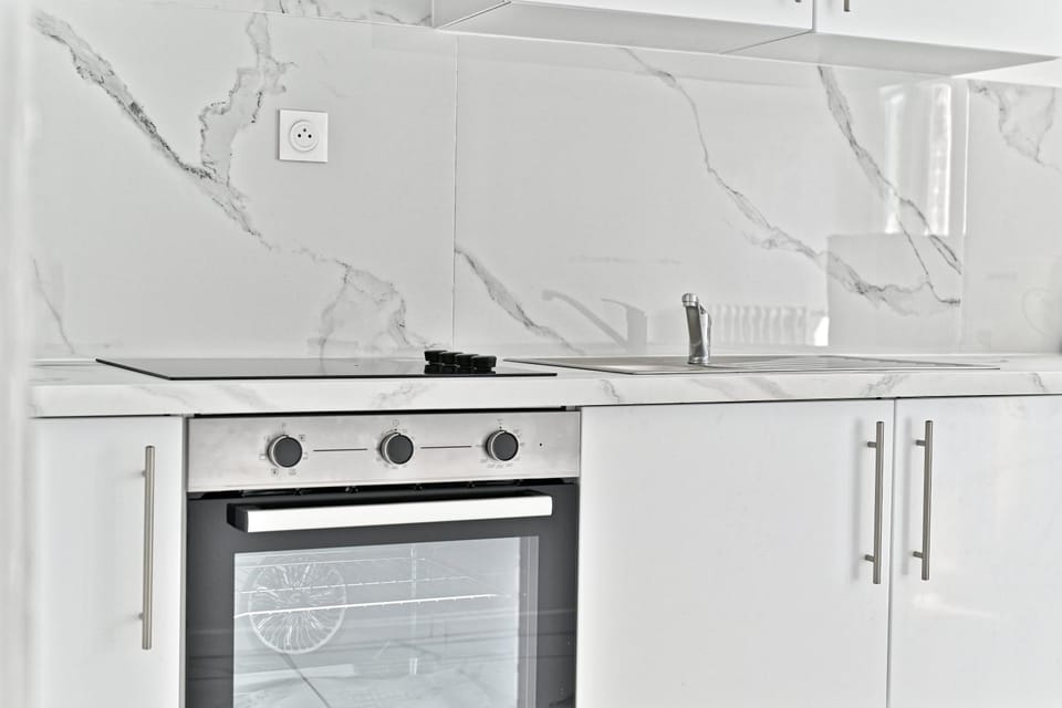 Kitchen or kitchenette, pet friendly