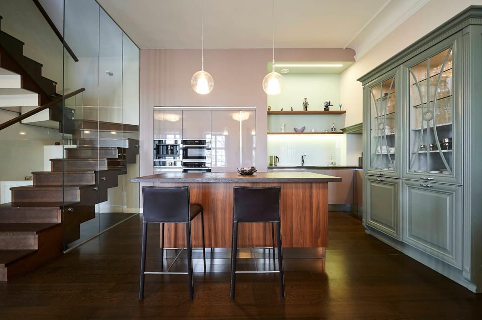 Coffee/tea facilities, Kitchen or kitchenette, Dining area, dishwasher, minibar, stove