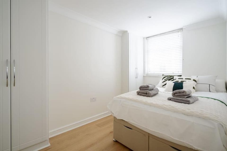 Luxury 3BRs house in the heart of Victoria Villa in City of Westminster