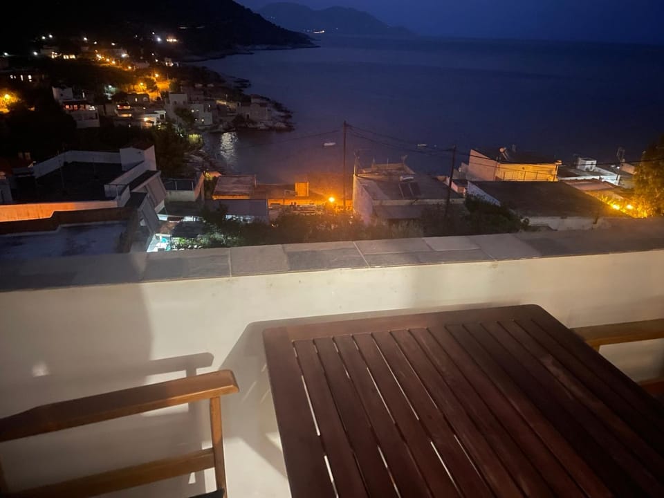 Night, View (from property/room), Balcony/Terrace, Sea view