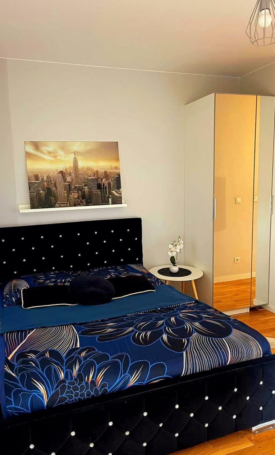 HomeComfort Apartament DeLux Apartment in Warsaw