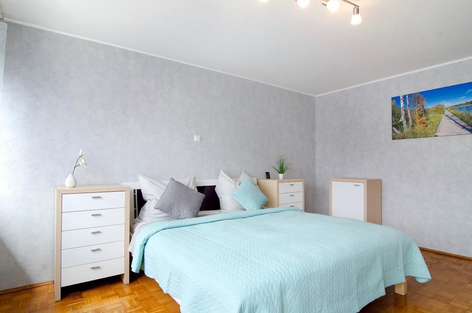 Living room, Bedroom