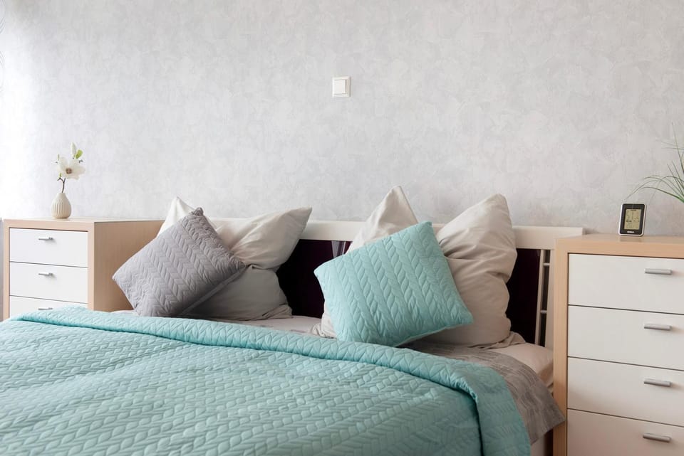 Living room, Bedroom