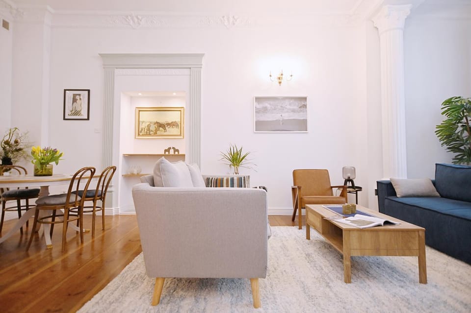 Living room, Seating area, Dining area