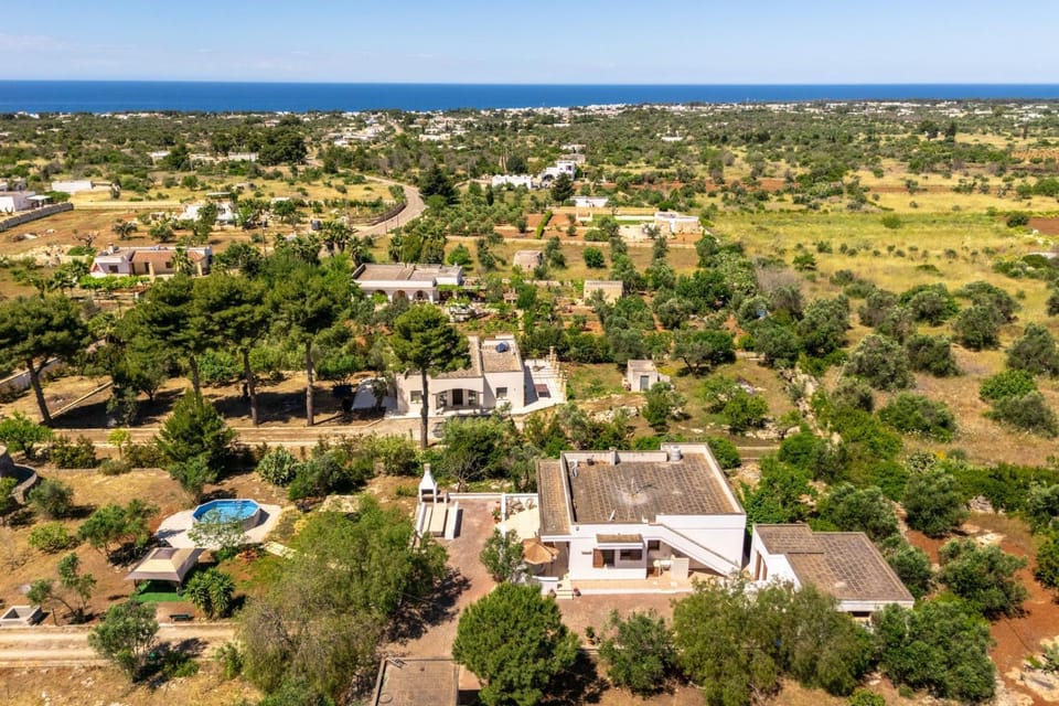 Property building, Day, Neighbourhood, Bird's eye view, City view, Sea view, Street view