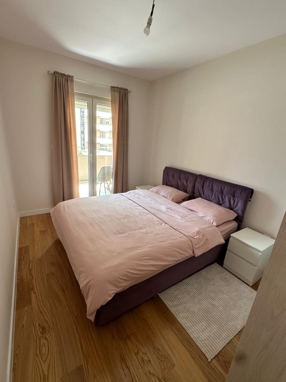 Cozy 1bd apartment Central point-GARAGE available 5e per day Apartment in Podgorica