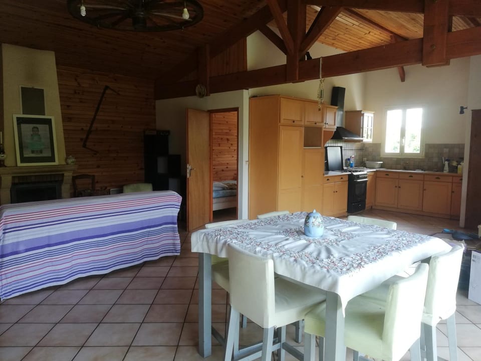 Chez Paulette Apartment in Nouvelle-Aquitaine