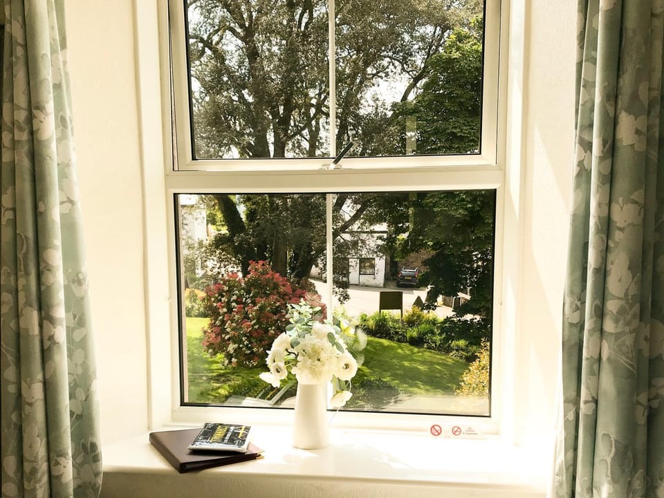 Decorative detail, Bedroom, On site, Garden view, Garden view