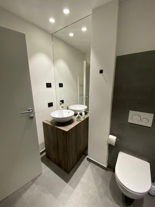 Modern apartment on the beach Apartment in Nago–Torbole