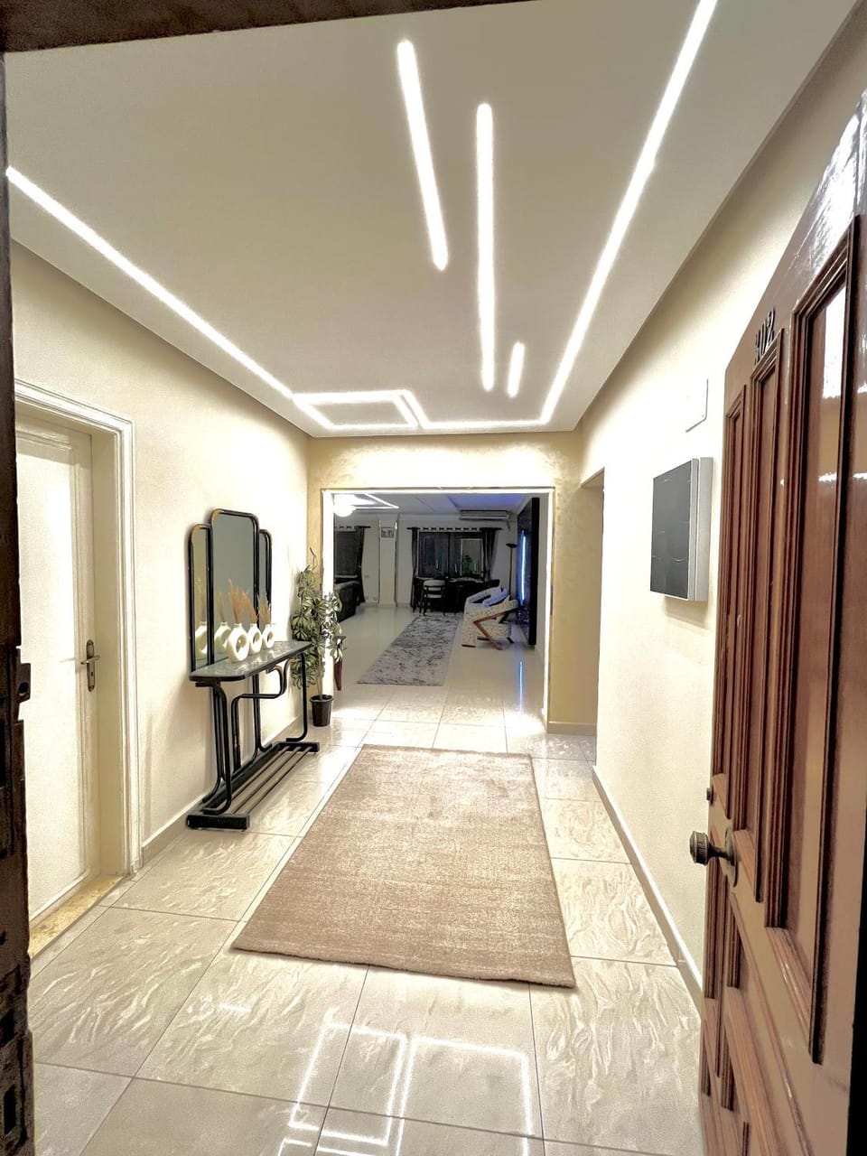 شقه فاخره ف ارقي مناطق مصر الجديده Apartment in Cairo Governorate