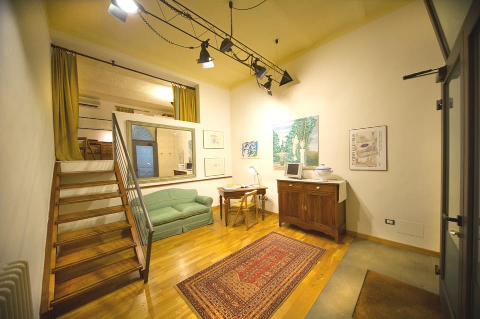 Lo Studio Bed and Breakfast in Tuscany