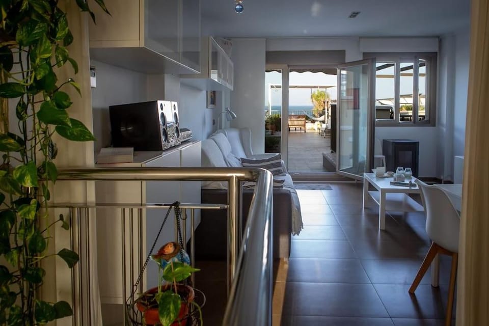 TV and multimedia, View (from property/room), Balcony/Terrace, Living room, Photo of the whole room, Seating area