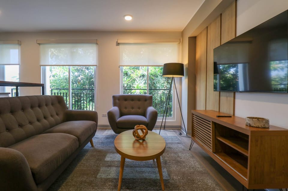 Communal lounge/ TV room, Living room