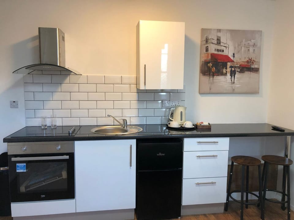 Studio in Bolton town, Short stay studio 5, Apartment in England