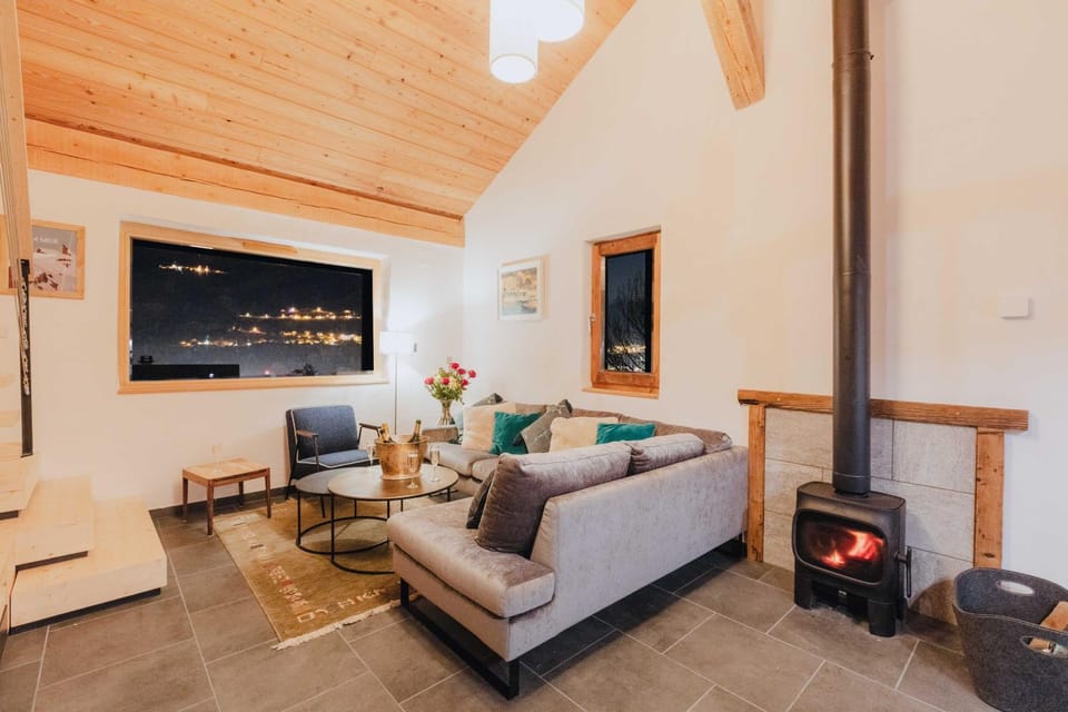 Living room, flat iron