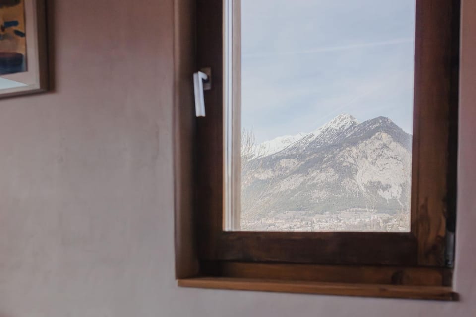 City view, Mountain view