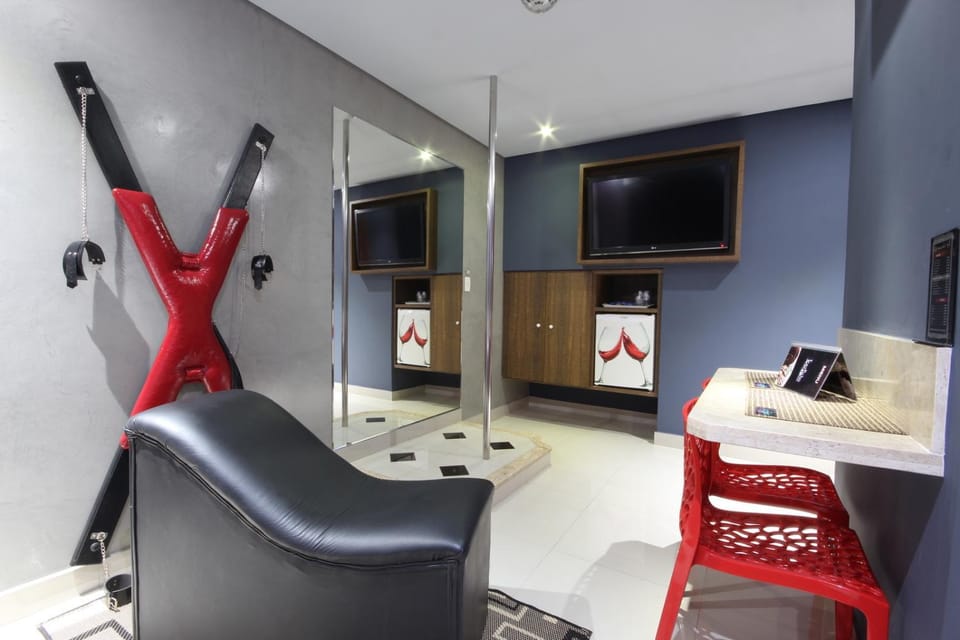 Bathroom, TV and multimedia, Meals, oven