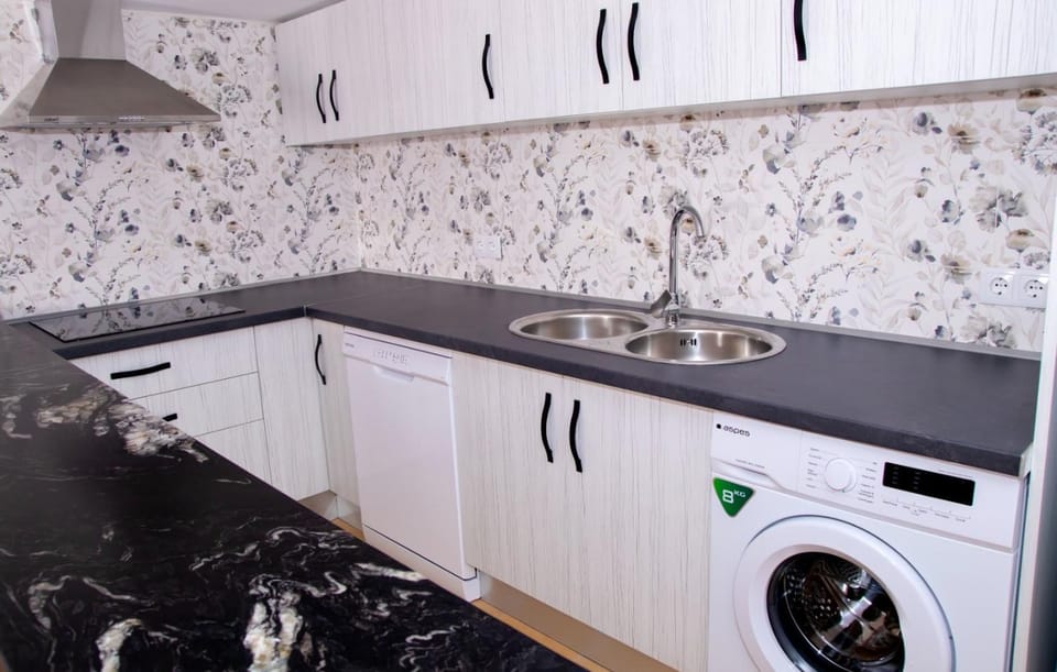 dishwasher, stove, washing machine