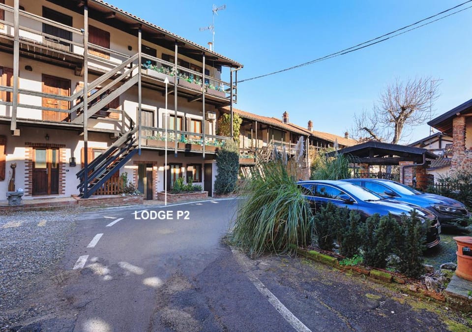 Property building, Street view, Parking