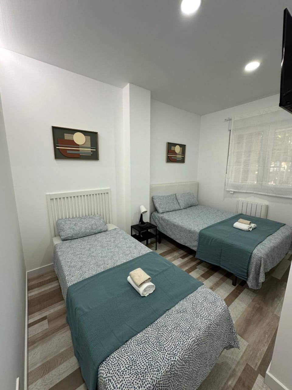 TV and multimedia, Bedroom, towels