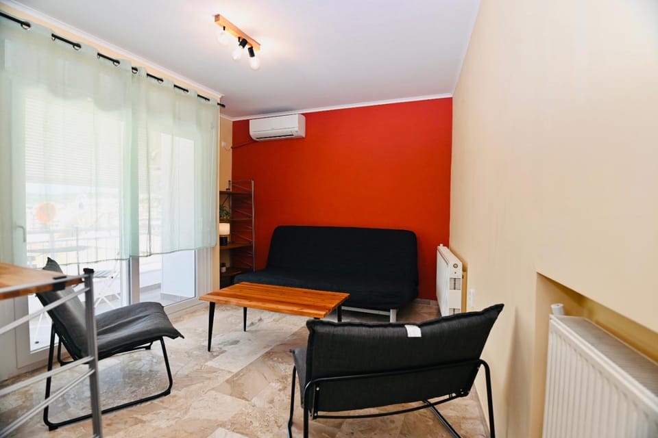 Seating area, air conditioner