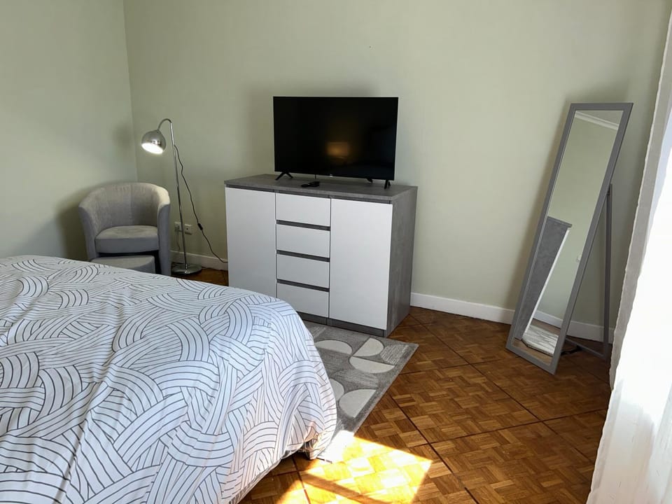 TV and multimedia, Bedroom