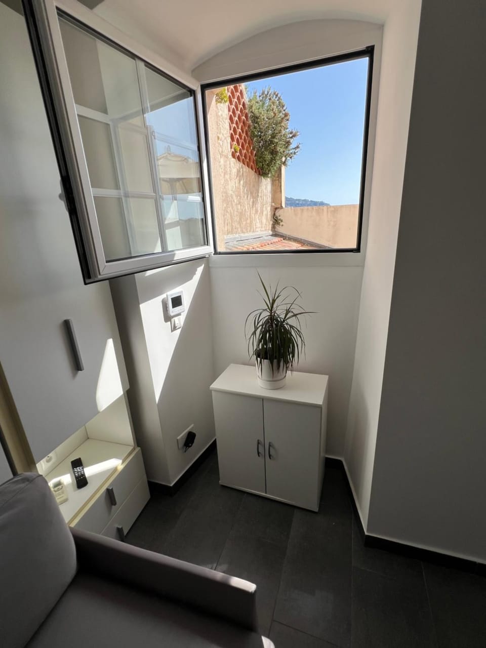 Petit Studio vue mer Apartment in Menton