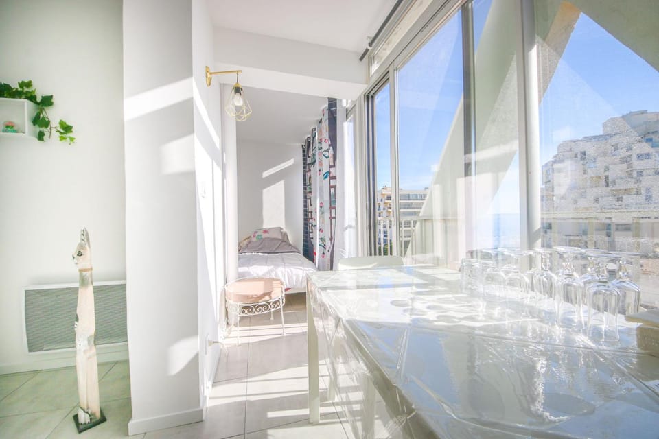 View (from property/room), Balcony/Terrace, Seating area, Dining area