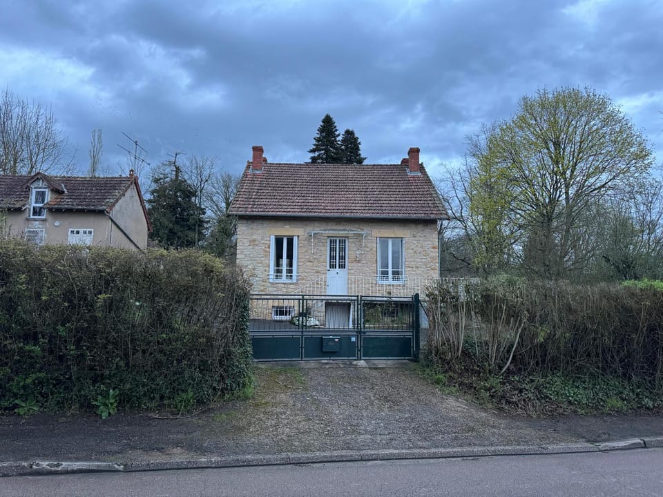 Property building, Day