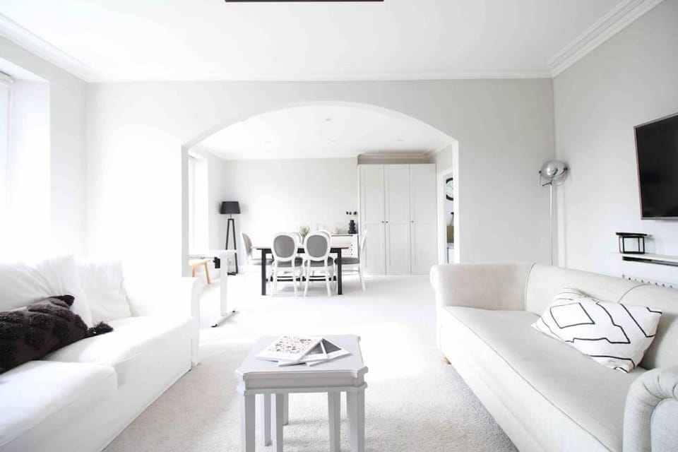 Beautiful Top Floor Clifton Apartment Apartment in Bristol