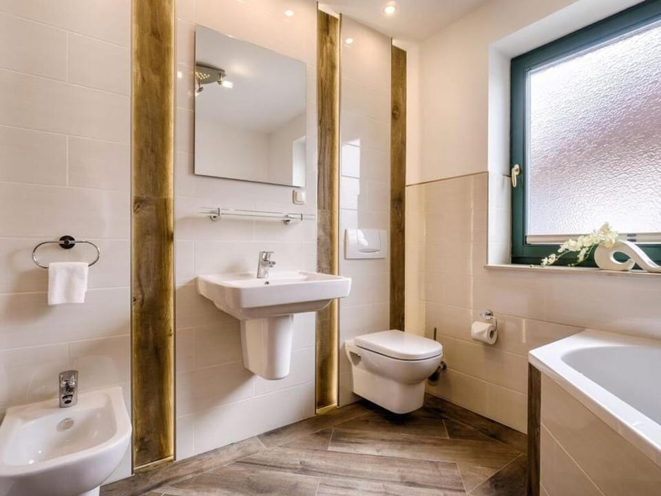 Bathroom, Other