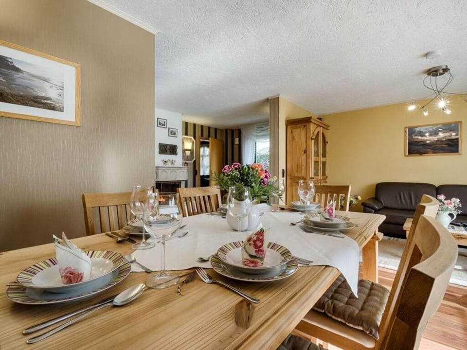 Other, Dining area