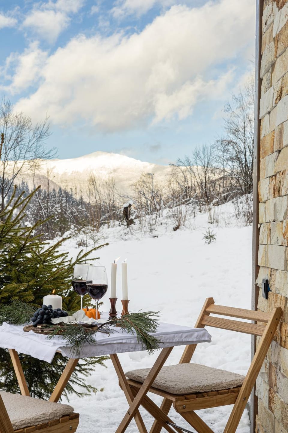 Winter, Dining area, Mountain view