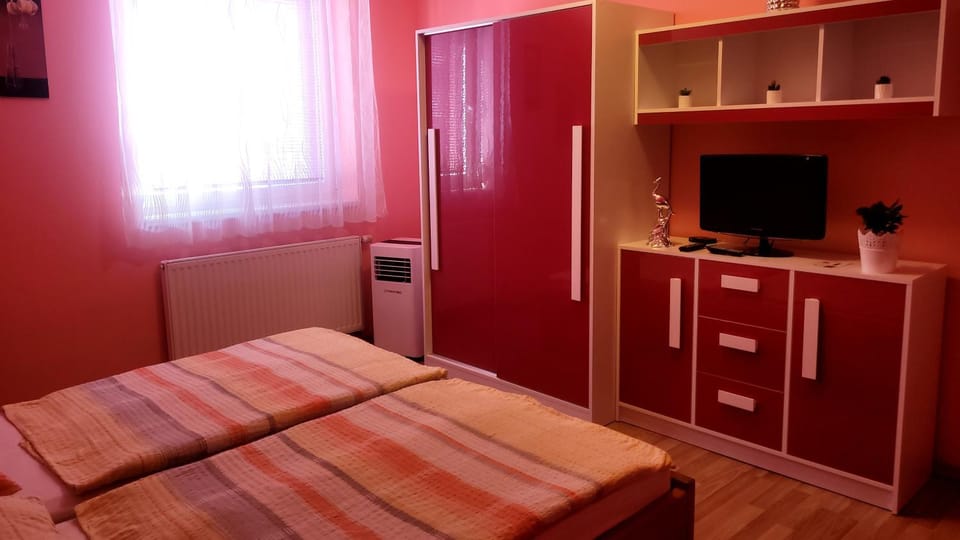 Penzion u Mikulinců Bed and Breakfast in South Moravian Region