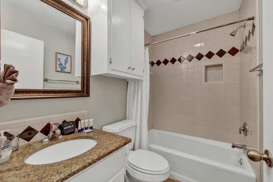 Bathroom, Bath